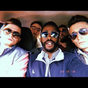 Meet your Posher, Devan